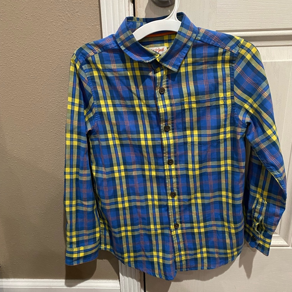 Cat & Jack boys shirt size M 8-10 used once